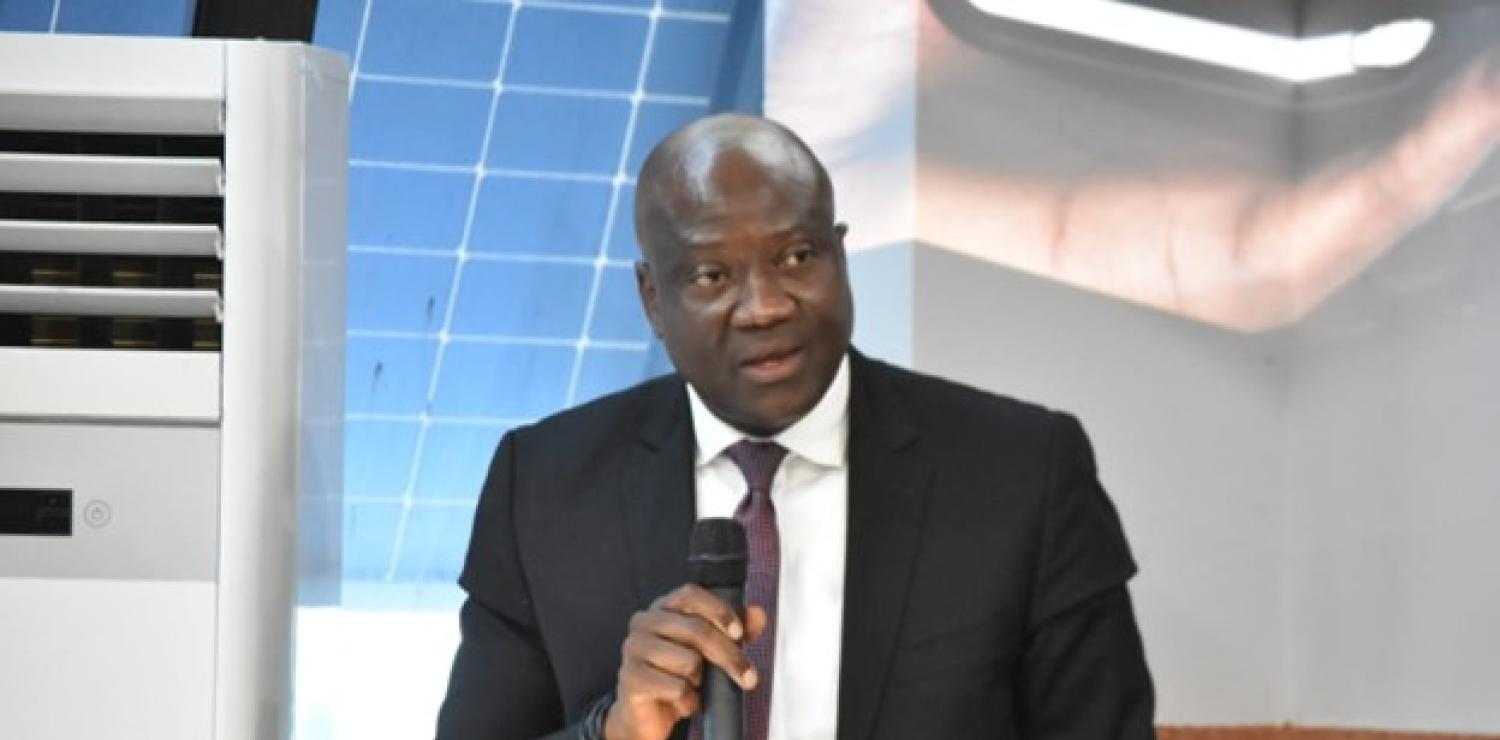 Executive Governor Saamoi