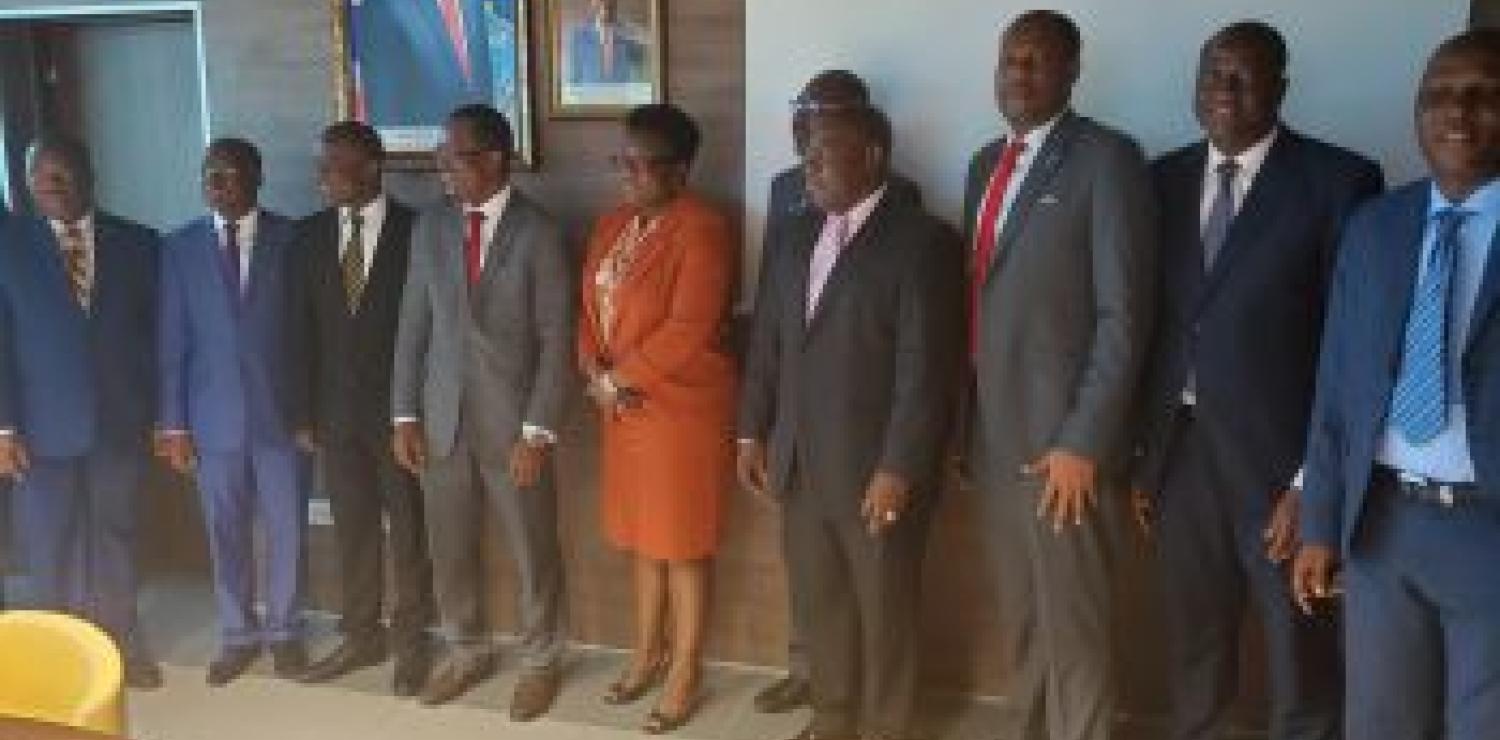 Executive Governor Hon. J. Aloysius Tarlue Meets Commercial Banks