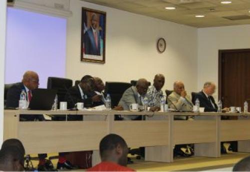Financial Experts discussing De-dollarization at CBL Economic Forum